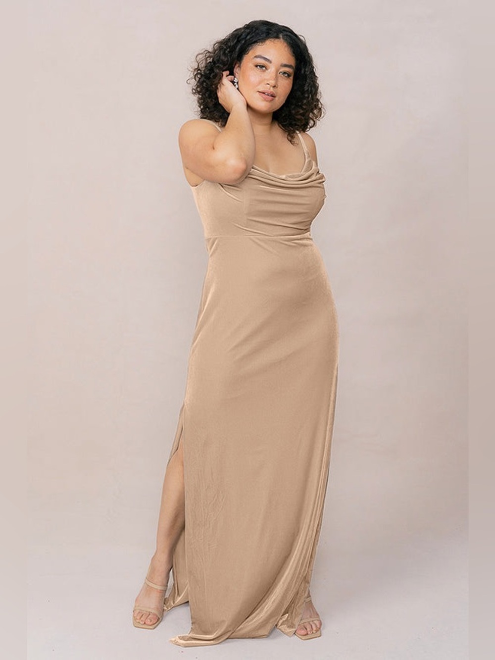 Revelry Skye Gold Champagne Velvet Dress Size 18 Cocktail Wedding EUC